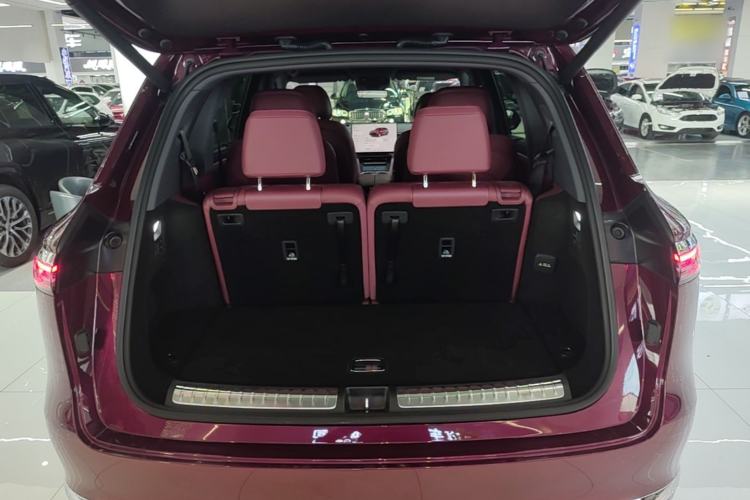 Used Hima AITO M7 2026 Model Range-Extending Ultra All-Wheel Drive 6-Seater Version Trunk