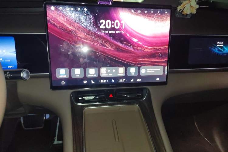 Used Hima AITO M7 2026 Model Range-Extending Ultra All-Wheel Drive 5-Seater Version Audio And AC Panel