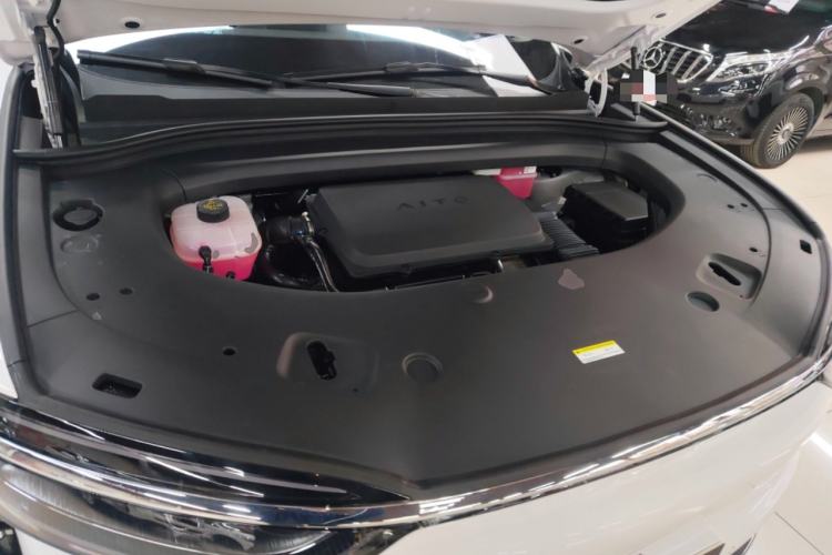 Used Hima AITO M7 2026 Model Range-Extending Max All-Wheel Drive 5-Seater Version Engine Bay