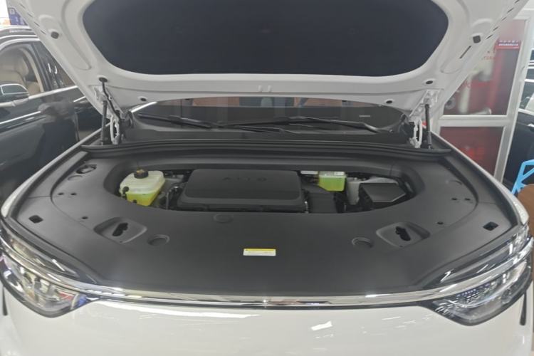 Used Hima AITO M7 2026 Model Range-Extending Max All-Wheel Drive 6-Seater Version Engine Bay