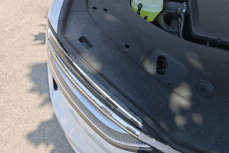 Used Hima AITO M7 2026 Model Range-Extending Ultra All-Wheel Drive 5-Seater Version Engine Bay Right