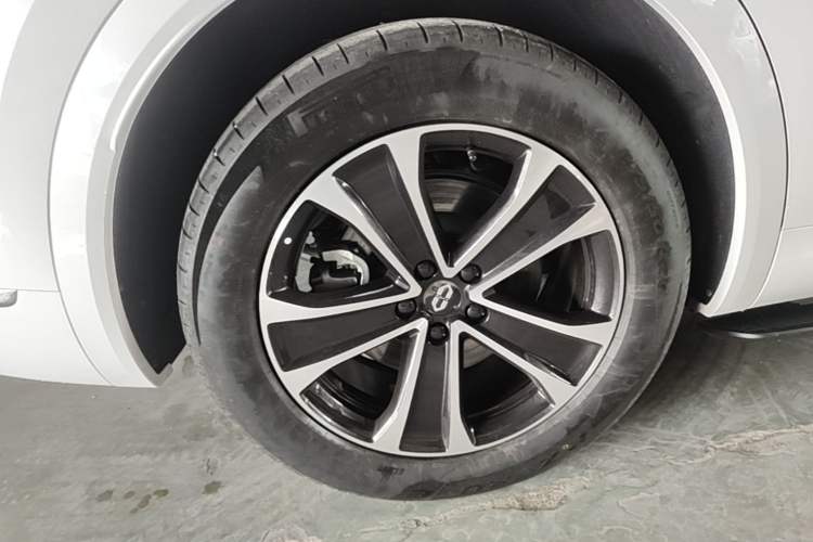 Used Hima AITO M7 2026 Model Range-Extending Ultra All-Wheel Drive 6-Seater Version Exterior 5