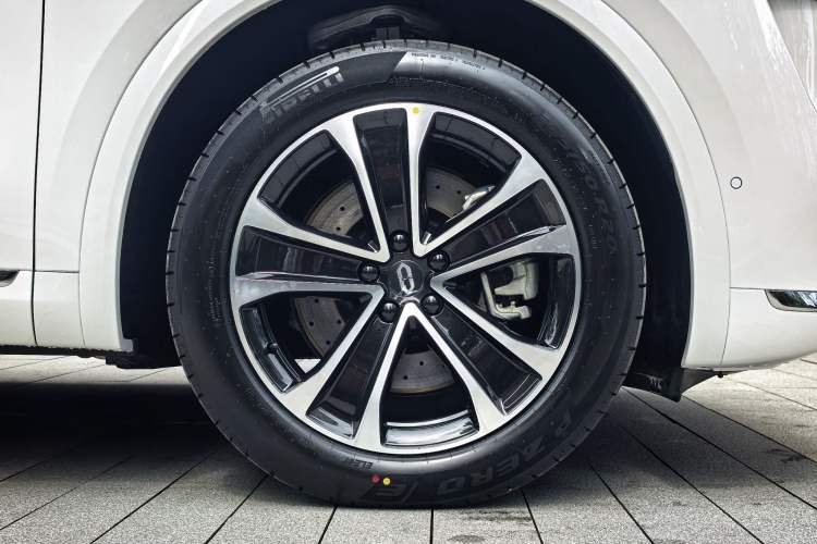 Used Hima AITO M7 2026 Model Range-Extending Max All-Wheel Drive 5-Seater Version Exterior 7