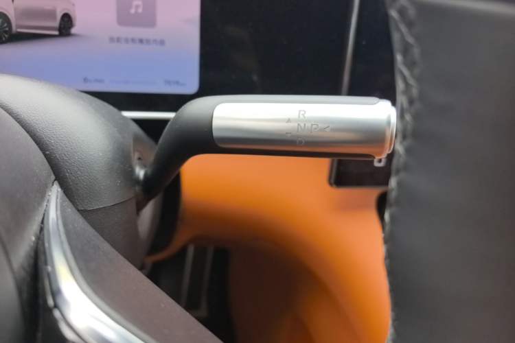 Used Hima AITO M7 2026 Model Range-Extending Max All-Wheel Drive 6-Seater Version Gear Lever
