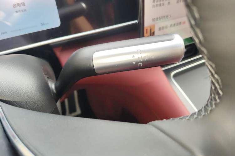 Used Hima AITO M7 2026 Model Range-Extending Pro+ All-Wheel Drive 5-Seater Version Gear Lever