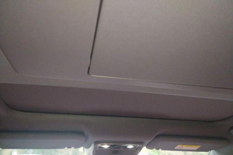 Used Hima AITO M7 2026 Model Range-Extending Ultra All-Wheel Drive 5-Seater Version Headliner