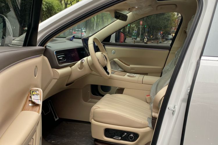 Used Hima AITO M7 2026 Model Range-Extending Max All-Wheel Drive 5-Seater Version Interior 3