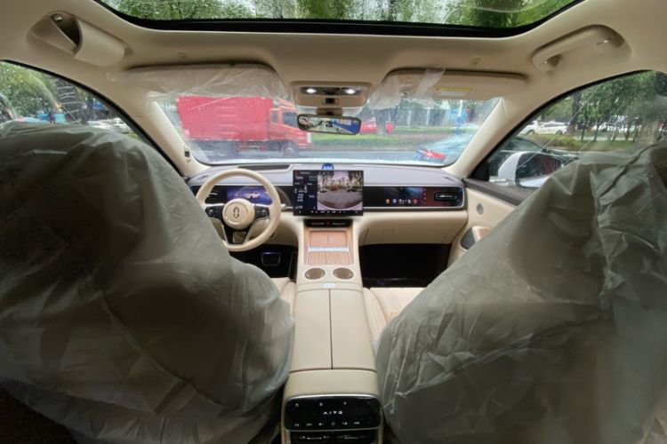 Used Hima AITO M7 2026 Model Range-Extending Max All-Wheel Drive 5-Seater Version Interior 5