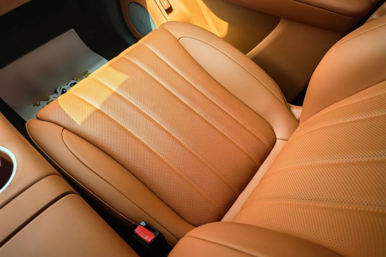 Used Hima AITO M7 2026 Model Range-Extending Max All-Wheel Drive 5-Seater Version Interior 5