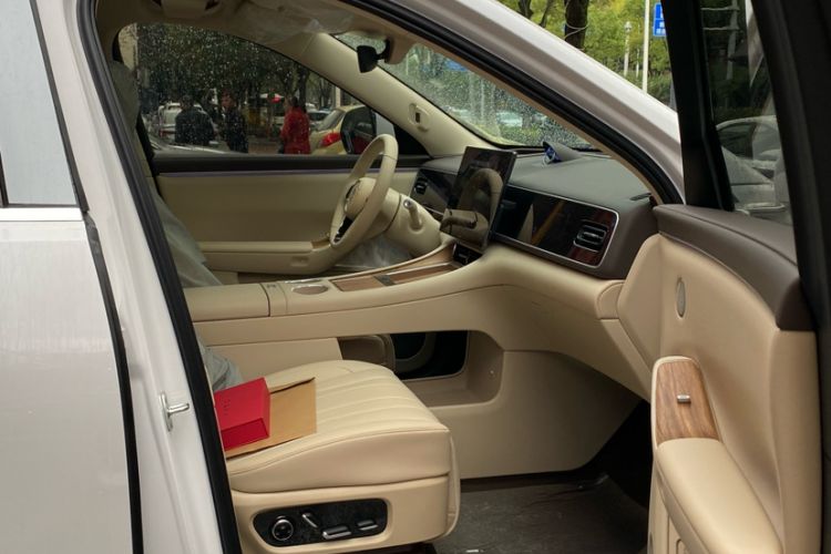 Used Hima AITO M7 2026 Model Range-Extending Max All-Wheel Drive 5-Seater Version Interior 7