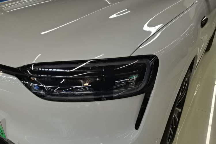 Used Hima AITO M7 2026 Model Pure Electric Max All-Wheel Drive 5-Seater Version Left Front Headlight