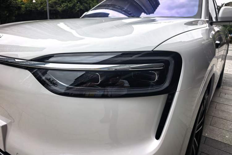 Used Hima AITO M7 2026 Model Range-Extending Max All-Wheel Drive 5-Seater Version Left Front Headlight