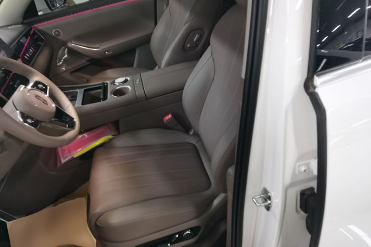 Used Hima AITO M7 2026 Model Range-Extending Max All-Wheel Drive 5-Seater Version Left Front Seat