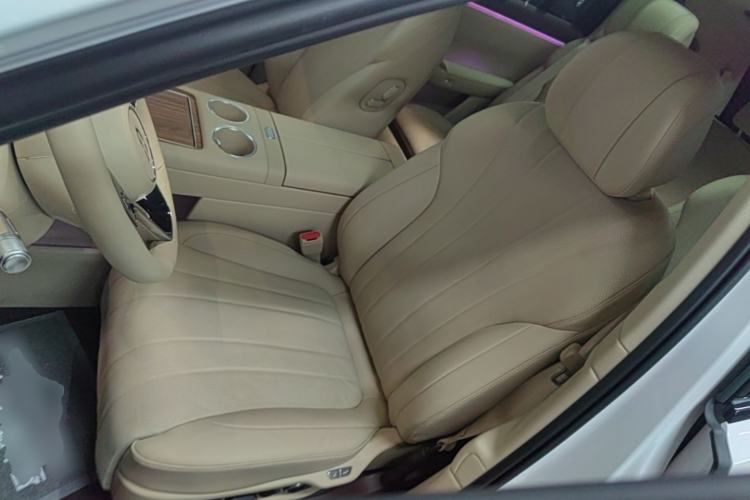 Used Hima AITO M7 2026 Model Range-Extending Ultra All-Wheel Drive 6-Seater Version Left Front Seat