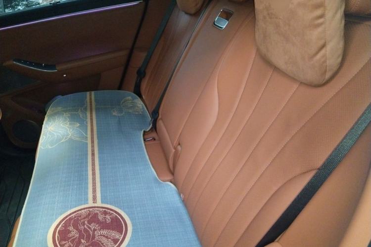 Used Hima AITO M7 2026 Model Range-Extending Ultra All-Wheel Drive 5-Seater Version Left Rear Seat