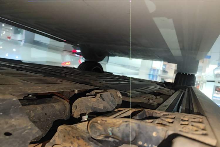 Used Hima AITO M7 2026 Model Range-Extending Ultra All-Wheel Drive 5-Seater Version Left Side Sill