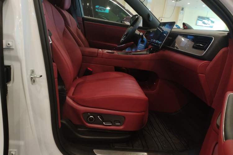 Used Hima AITO M7 2026 Model, Range-Extended Max Long-Range Version, 5 Seats Right Front Seat