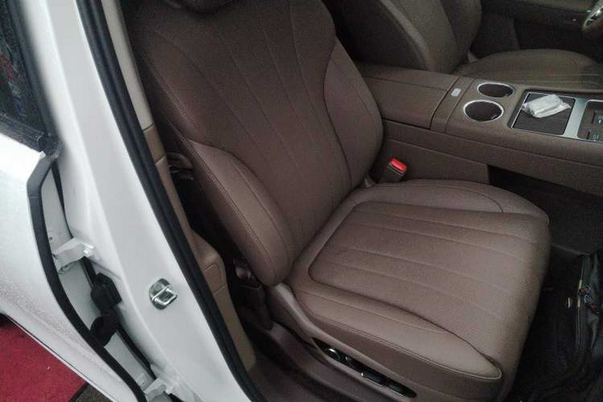 Used Hima AITO M7 2026 Model Range-Extending Max All-Wheel Drive 5-Seater Version Right Front Seat