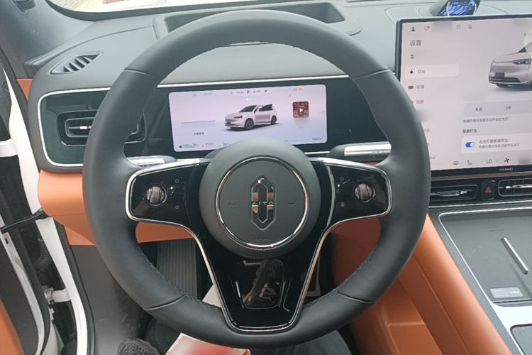 Used Hima AITO M7 2026 Model Range-Extending Ultra All-Wheel Drive 6-Seater Version Steering Wheel
