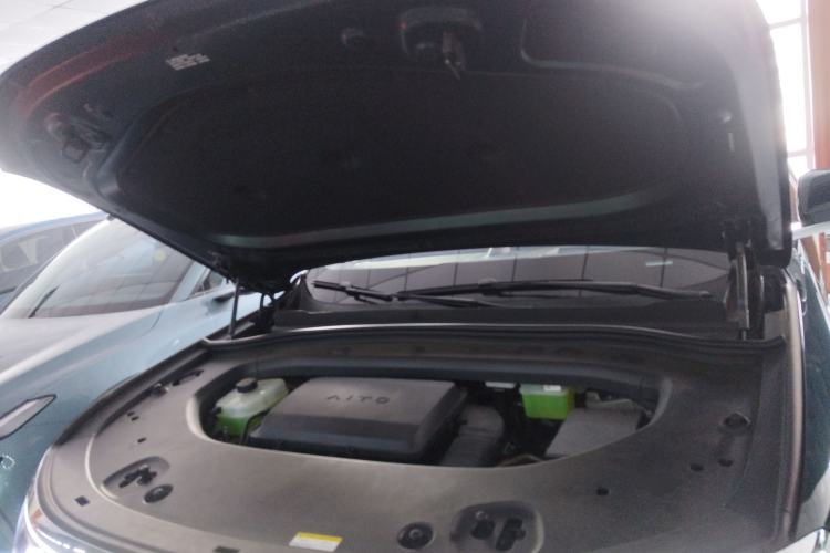 Used Hima AITO M8 2025 Extended-Range Ultra Version 53.4 kWh 6-Seater Edition Engine Bay