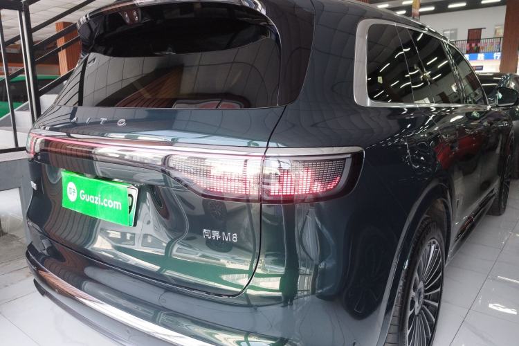Used Hima AITO M8 2025 Extended-Range Ultra Version 53.4 kWh 6-Seater Edition Exterior 4