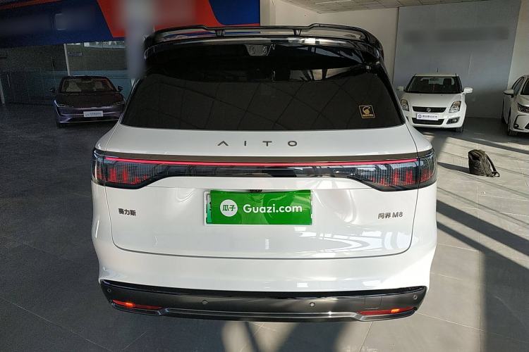 Used Hima AITO M8 2025 Extended-Range Max+ Version 53.4 kWh 5-Seater Edition Exterior 5
