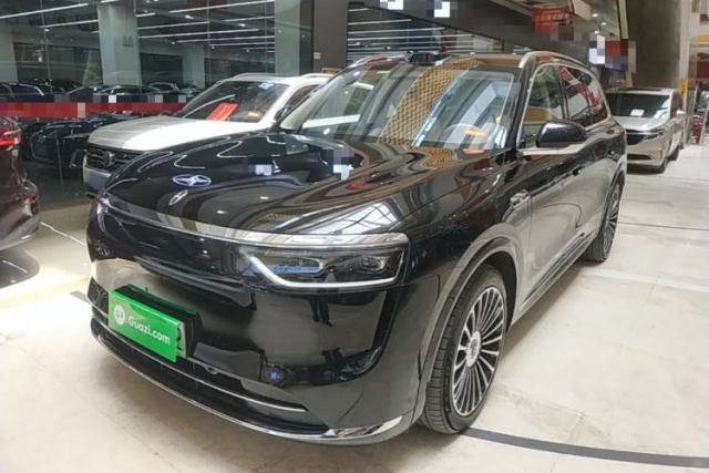 Used Hima AITO M8 2025 Extended-Range Ultra Version 53.4 kWh 6-Seater Edition