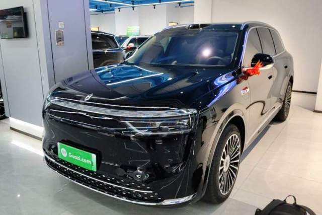 Hima AITO M8 2025 Model Range-Extended Ultra Version 53.4kWh Six-Seater (896-line LiDAR) usado