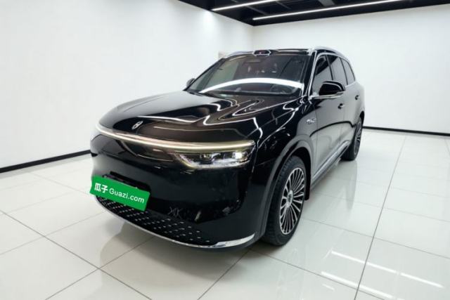 Używany Hima AITO M8 2025 Extended-Range Ultra Version 53.4 kWh 5-Seater Edition