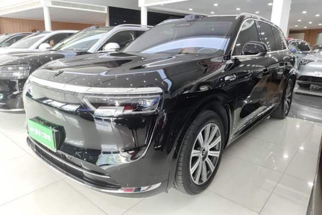 Used Hima AITO M8 2025 Extended-Range Max Version 37 kWh 6-Seater