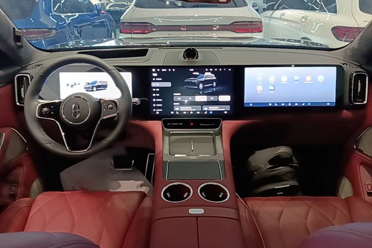 Used Hima AITO M8 2025 Extended-Range Max+ Version 53.4 kWh 5-Seater Edition Center Console