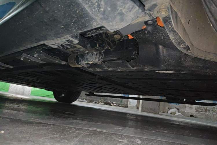 Used Hima AITO M8 2025 Extended-Range Max+ Version 53.4 kWh 6-Seater Edition Chassis Rear Left