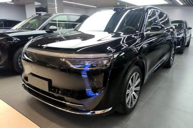 Used Hima AITO M8 2025 Extended-Range Max+ Version 53.4 kWh 6-Seater Edition