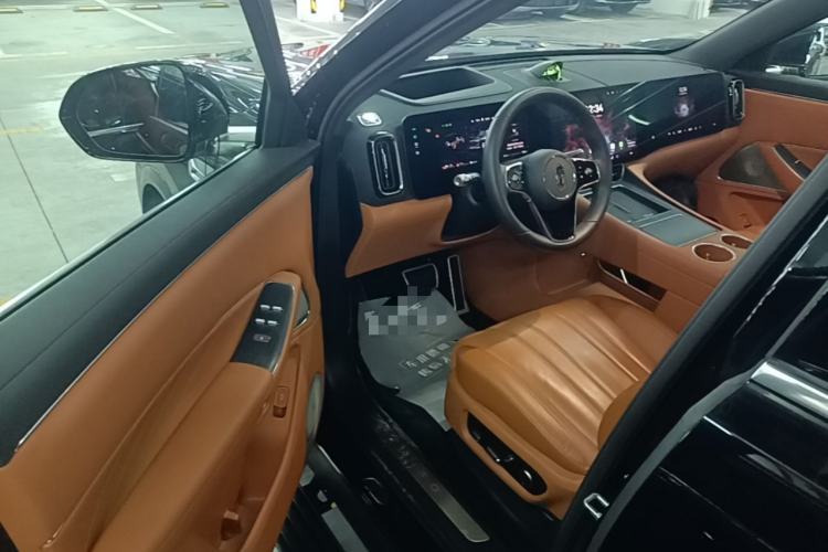 Used Hima AITO M8 2025 Extended-Range Max+ Version 53.4 kWh 6-Seater Edition Driver Seat