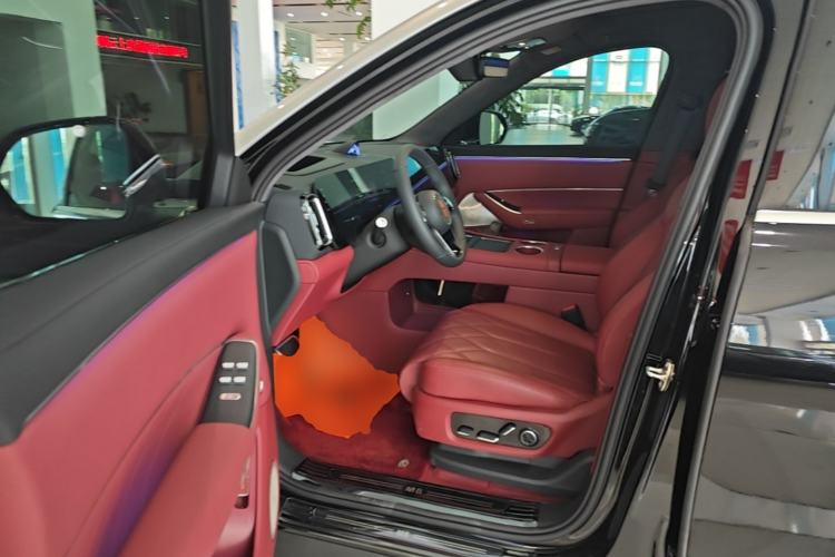 Used Hima AITO M8 2025 Model Pure Electric Ultra Six-Seat Four-Wheel-Drive Version Driver Seat