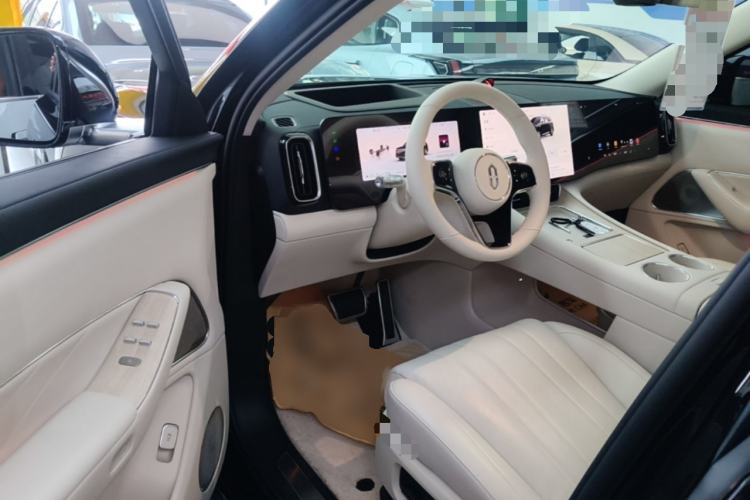 Used Hima AITO M8 2025 Extended-Range Max Version 37 kWh 6-Seater Driver Seat