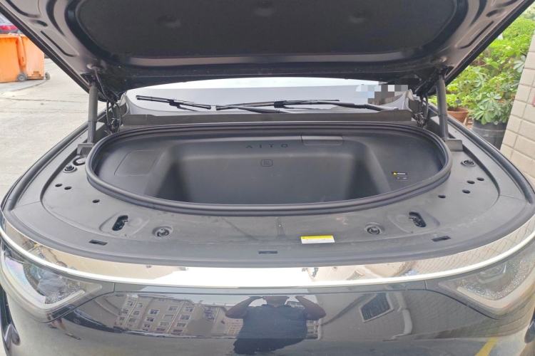Used Hima AITO M8 2025 Model, Pure Electric Max+ Five-Seat All-Wheel-Drive Version Engine Bay
