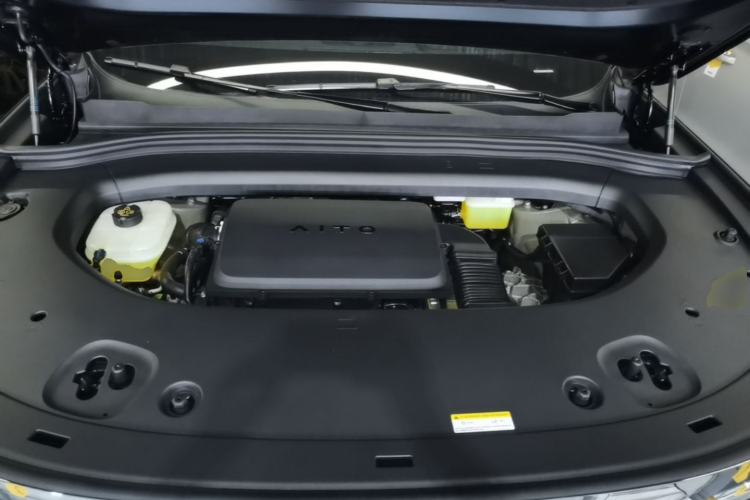 Used Hima AITO M8 2025 Extended-Range Max+ Version 53.4 kWh 5-Seater Edition Engine Bay