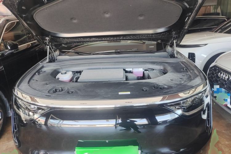 Used Hima AITO M8 2025 Extended-Range Ultra Version 53.4 kWh 6-Seater Edition Engine Bay