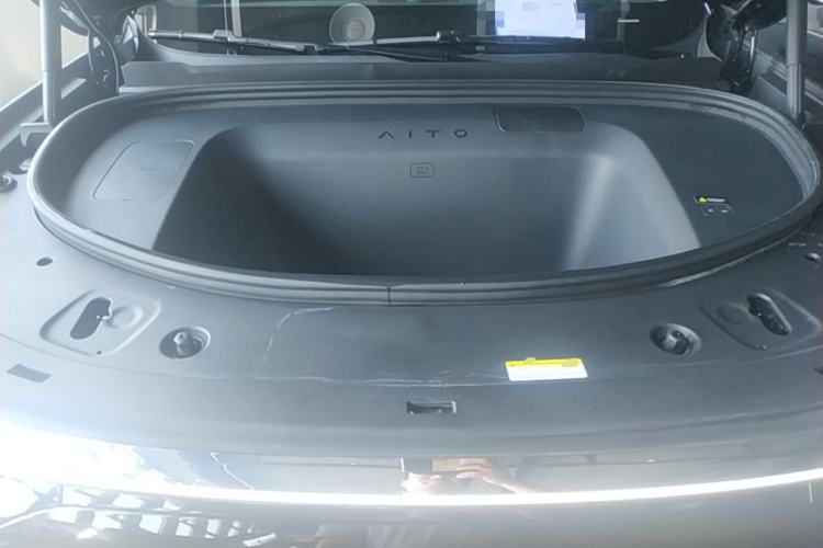Used Hima AITO M8 2025 Model, Pure Electric Max+ Six-Seat Long-Range Version Engine Bay