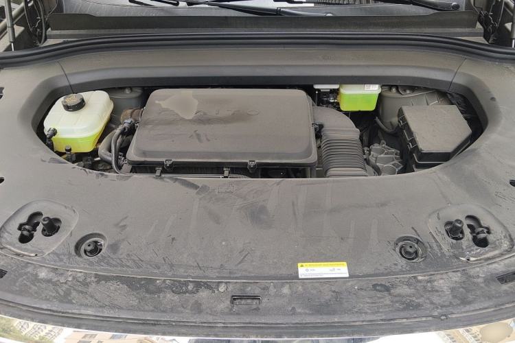 Used Hima AITO M8 2025 Extended-Range Ultra Version 53.4 kWh 6-Seater Edition Engine Bay