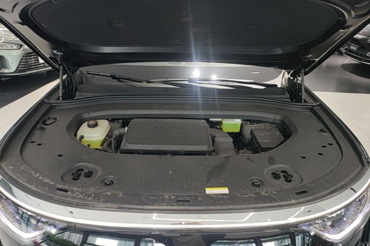 Used Hima AITO M8 2025 Extended-Range Max+ Version 53.4 kWh 5-Seater Edition Engine Bay