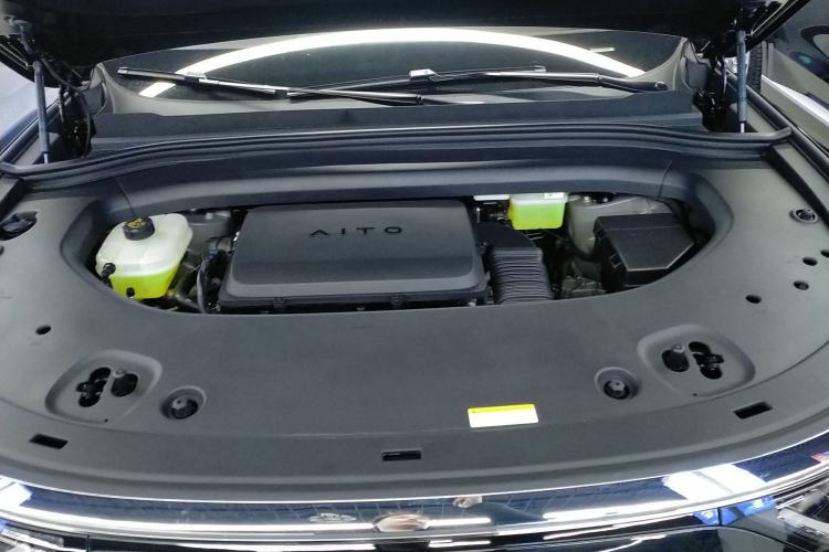 Used Hima AITO M8 2025 Extended-Range Ultra Version 53.4 kWh 6-Seater Edition Engine Bay