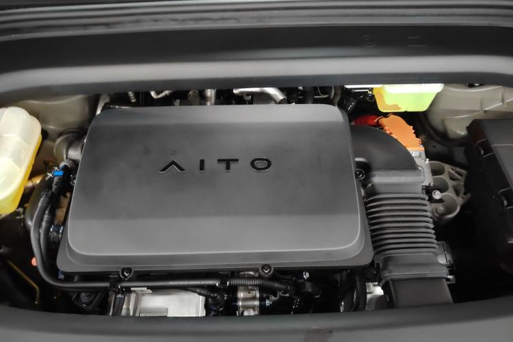 Used Hima AITO M8 2025 Extended-Range Ultra Version 53.4 kWh 6-Seater Edition Engine Bay