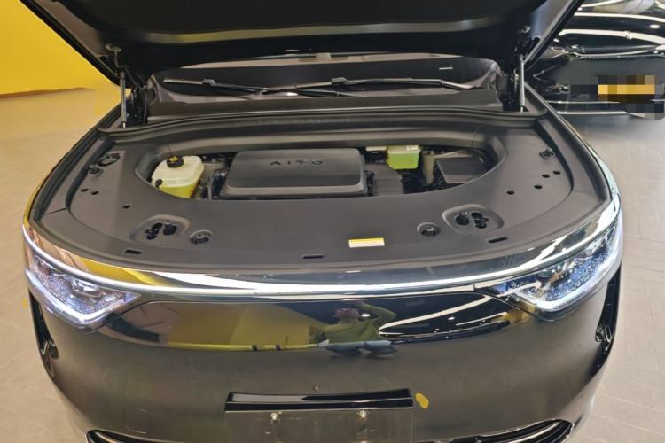Used Hima AITO M8 2025 Extended-Range Ultra Version 53.4 kWh 6-Seater Edition Engine Bay