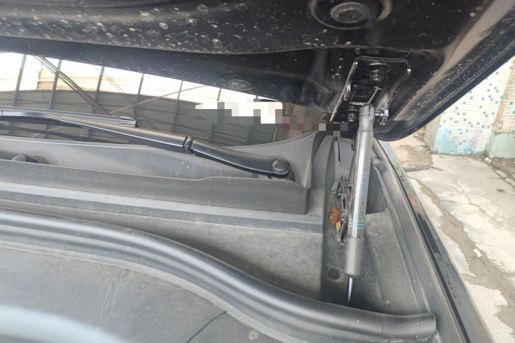Used Hima AITO M8 2025 Extended-Range Max+ Version 53.4 kWh 6-Seater Edition Engine Bay Left