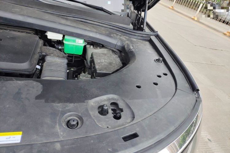 Used Hima AITO M8 2025 Extended-Range Max+ Version 53.4 kWh 5-Seater Edition Engine Bay Left