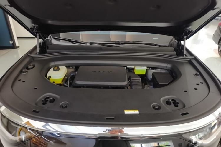 Used Hima AITO M8 2025 Extended-Range Max+ Version 53.4 kWh 5-Seater Edition Engine Bay