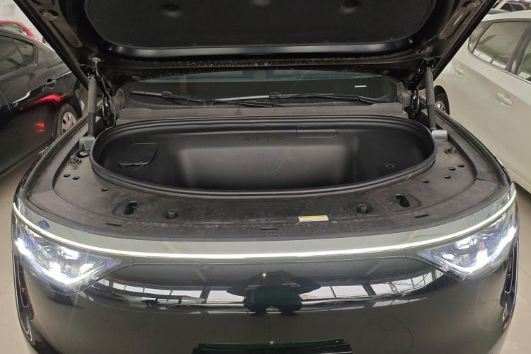 Used Hima AITO M8 2025 Model, Pure Electric Max+ Six-Seat Long-Range Version Engine Bay