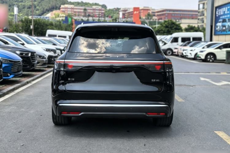 Used Hima AITO M8 2025 Extended-Range Max+ Version 53.4 kWh 6-Seater Edition Exterior 1